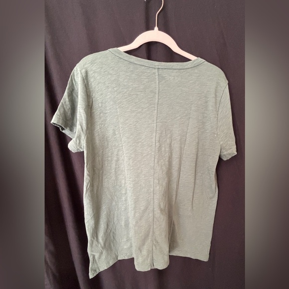 J. Crew Girlfriend Green Shirt New with Tags Women’s Large Casual Basic - Picture 4 of 7